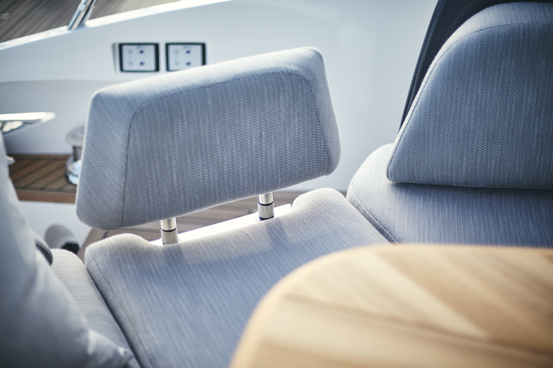 Cockpit seating detail