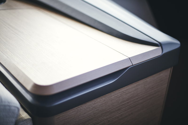 Forward saloon detail