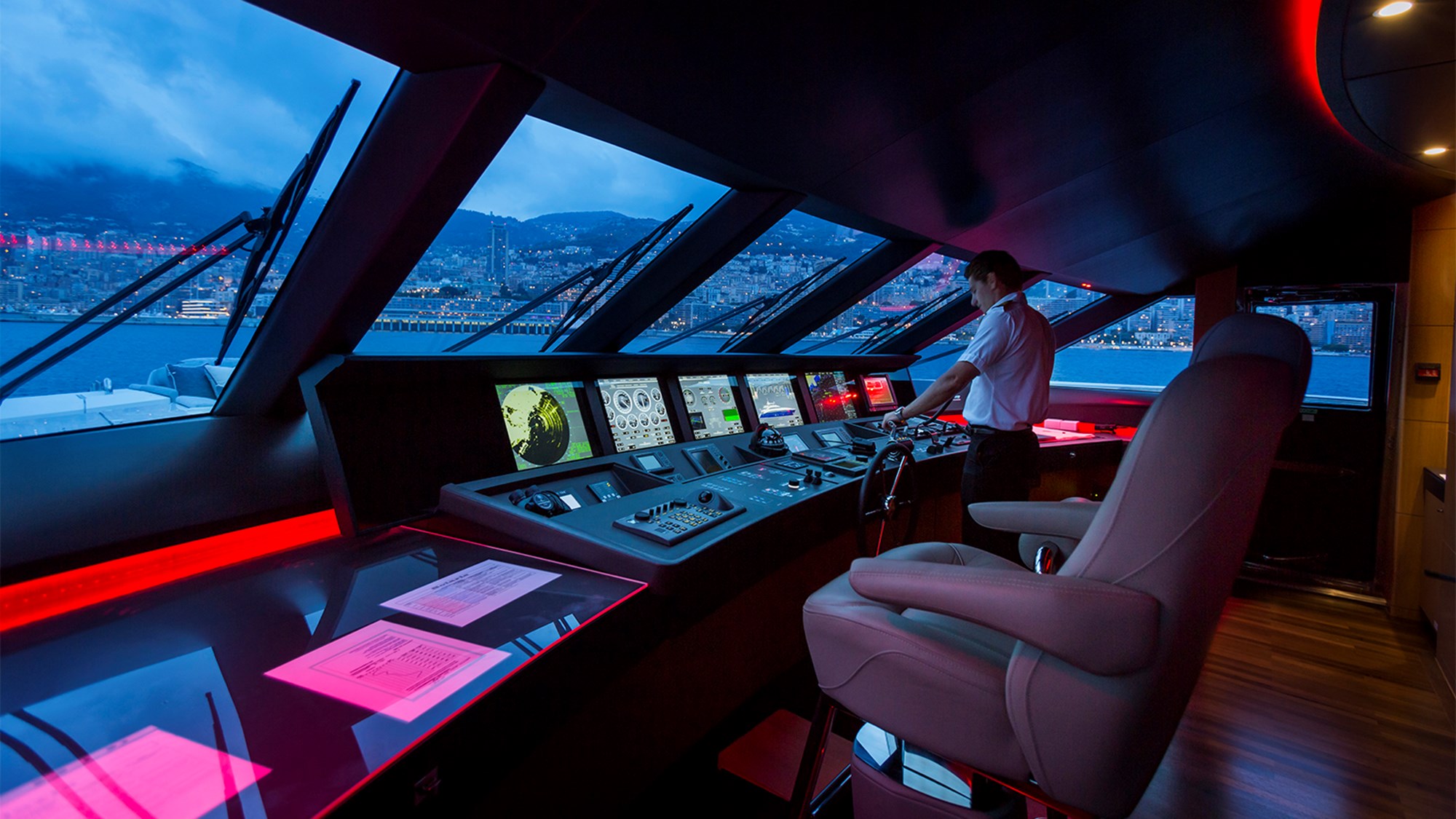 Misc 40M (Helm)